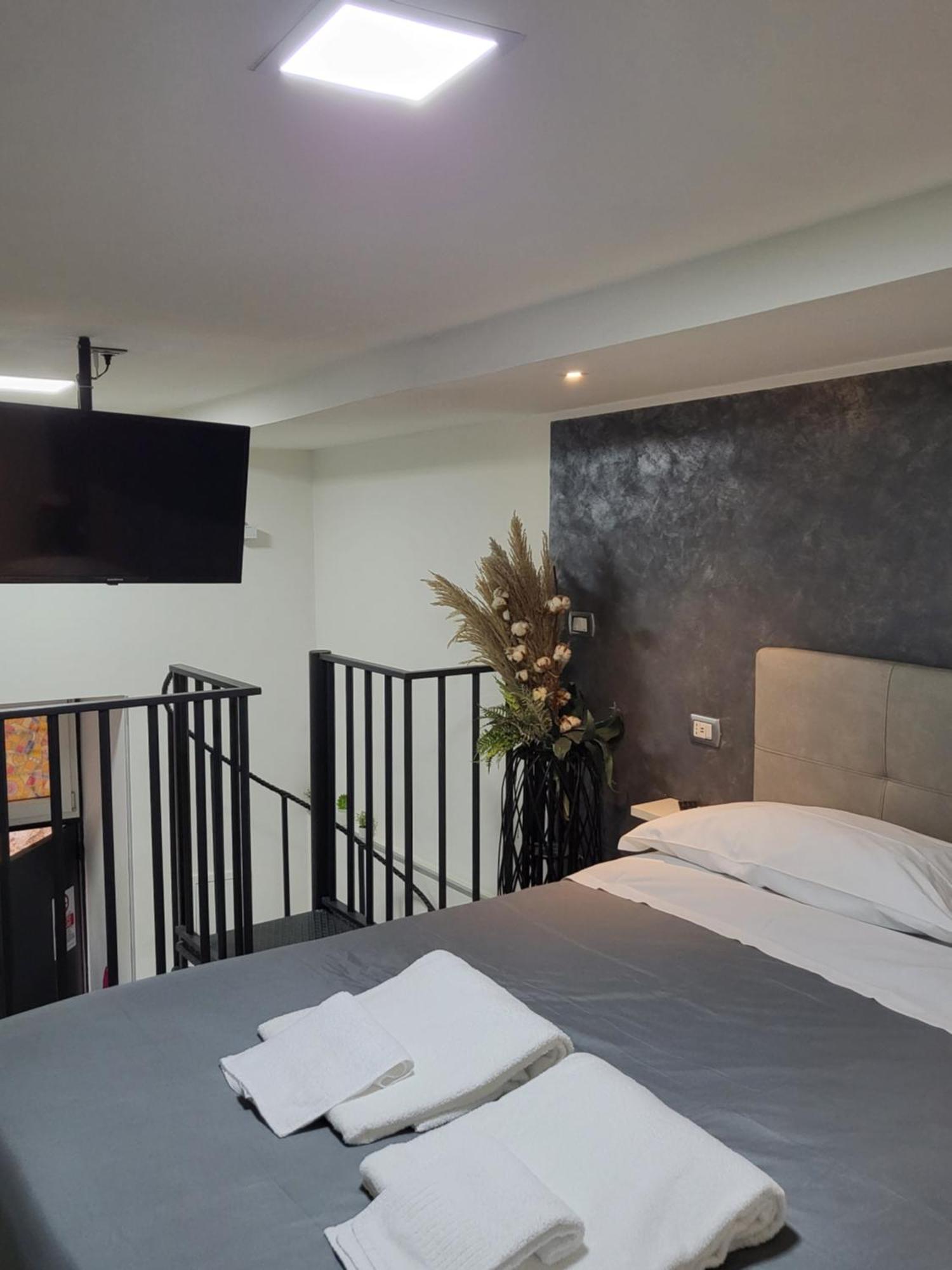 Apartmán L'Approdo Di Dante Neapol Exteriér fotografie