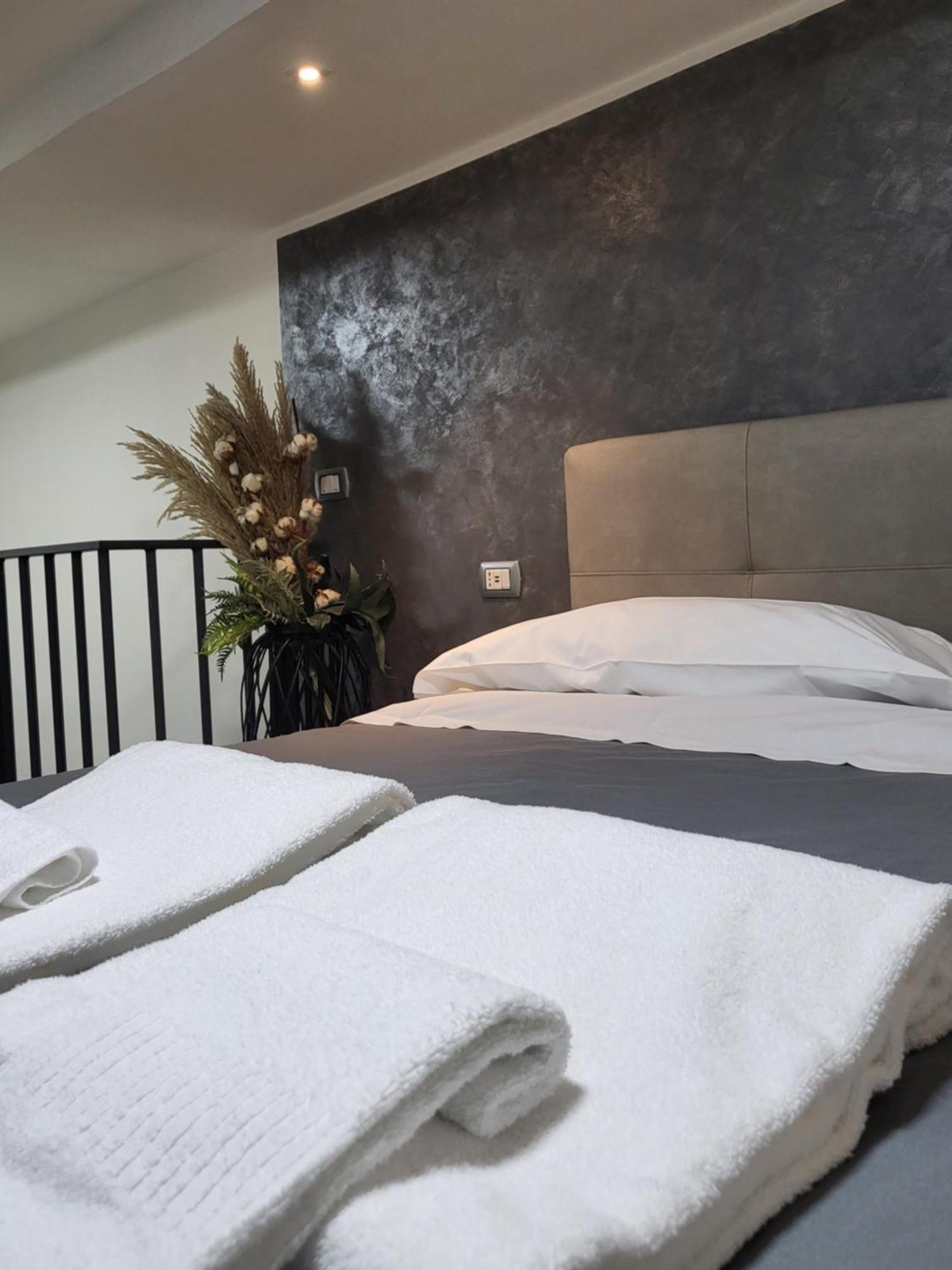 Apartmán L'Approdo Di Dante Neapol Exteriér fotografie