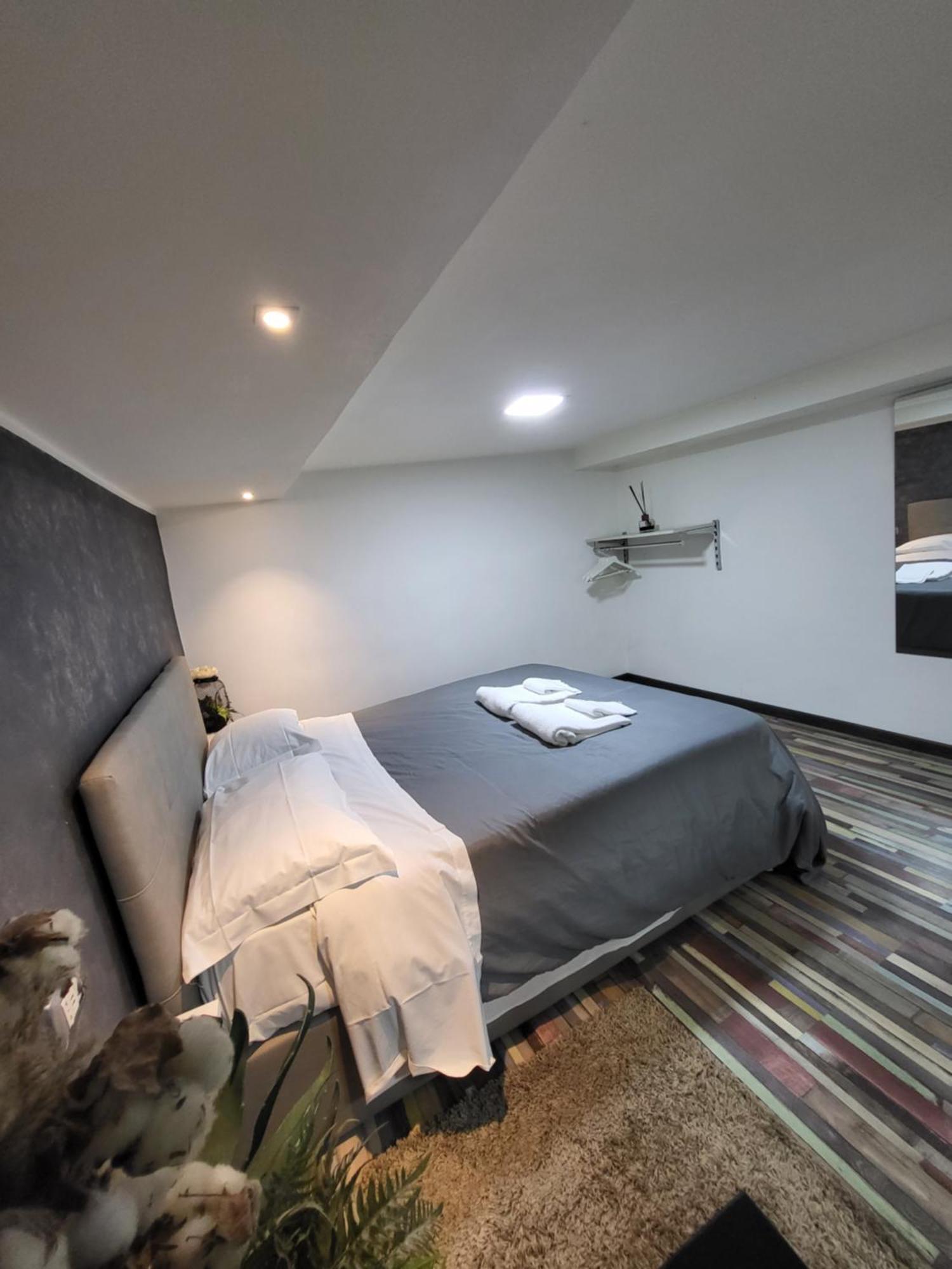 Apartmán L'Approdo Di Dante Neapol Exteriér fotografie