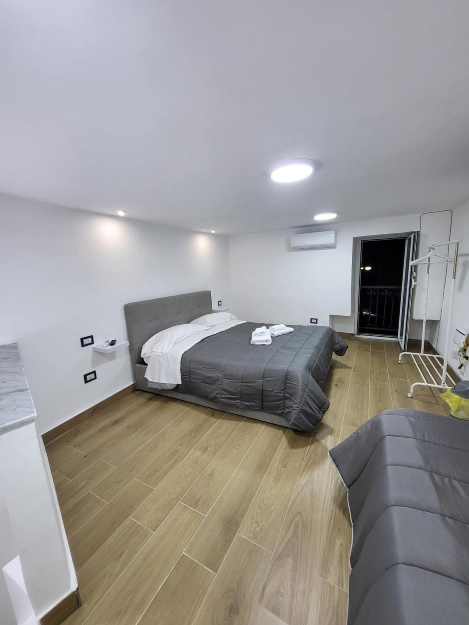 Apartmán L'Approdo Di Dante Neapol Exteriér fotografie